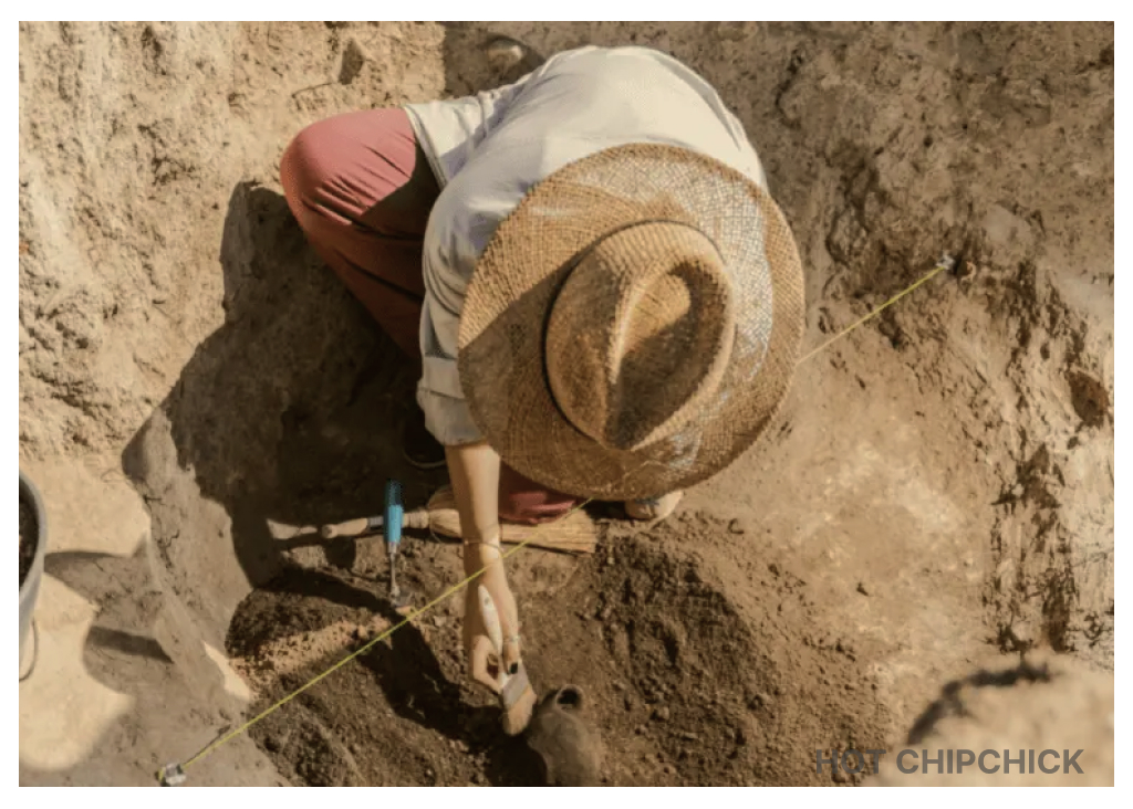 Analysis of Colonial Indonesian Woman Skull Reveals